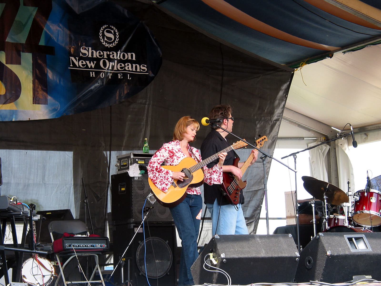Alison Brown performing at New Orleans Jazz Fest 2003 - Alison Brown tickets