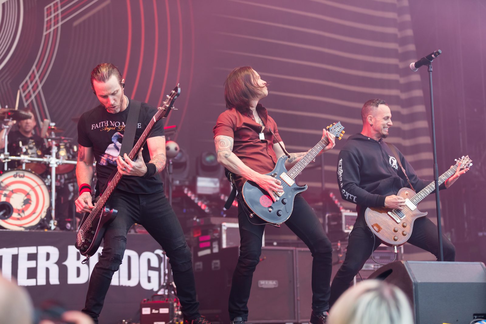 Alter Bridge performing live - Alter Bridge tickets