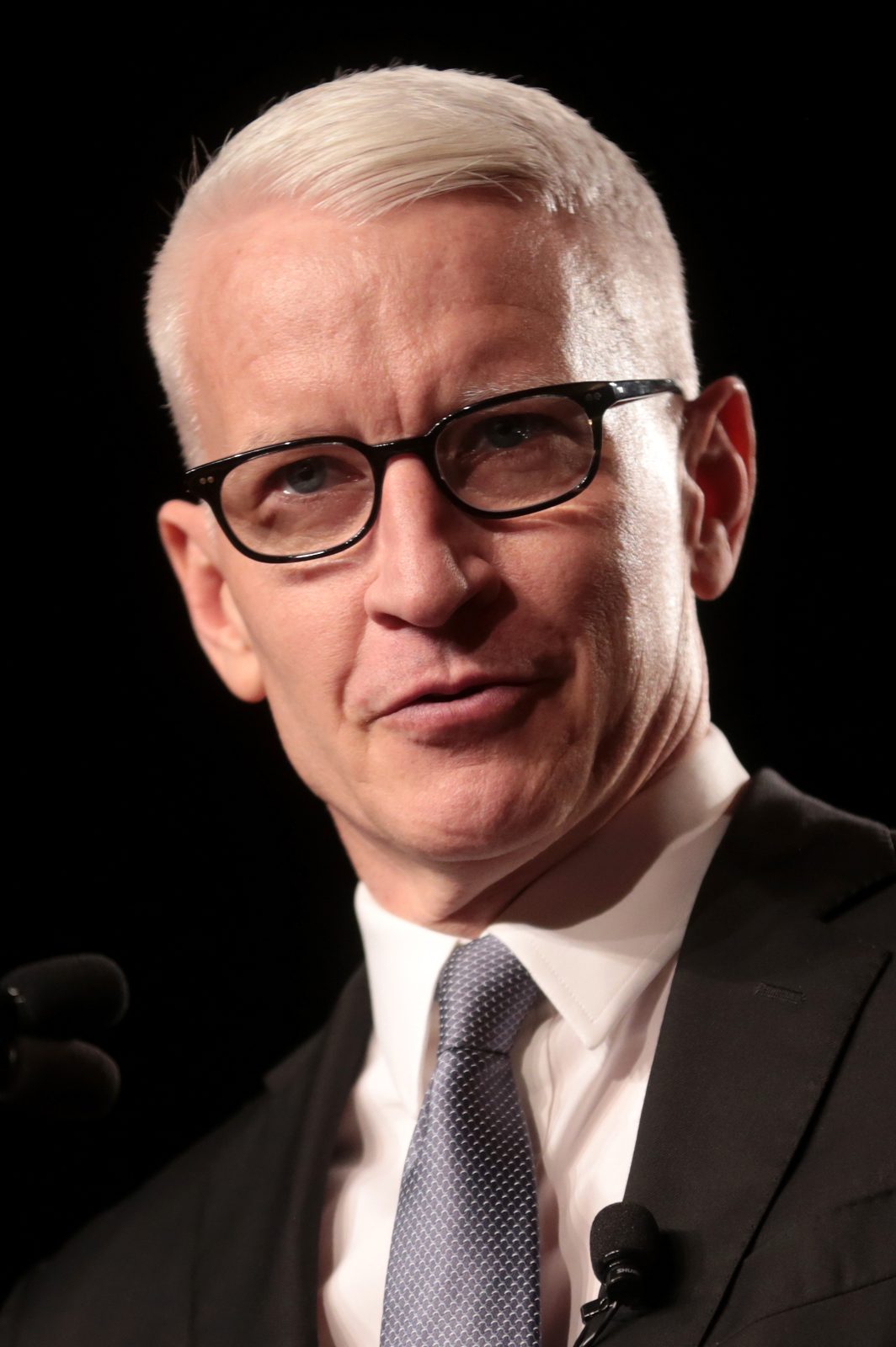 Anderson Cooper performing live - Anderson Cooper tickets