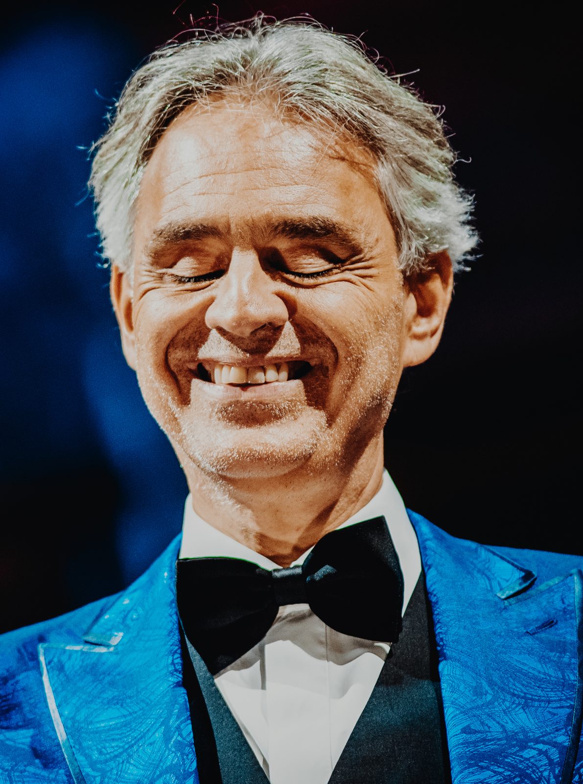 Andrea Bocelli performing live - Andrea Bocelli tickets