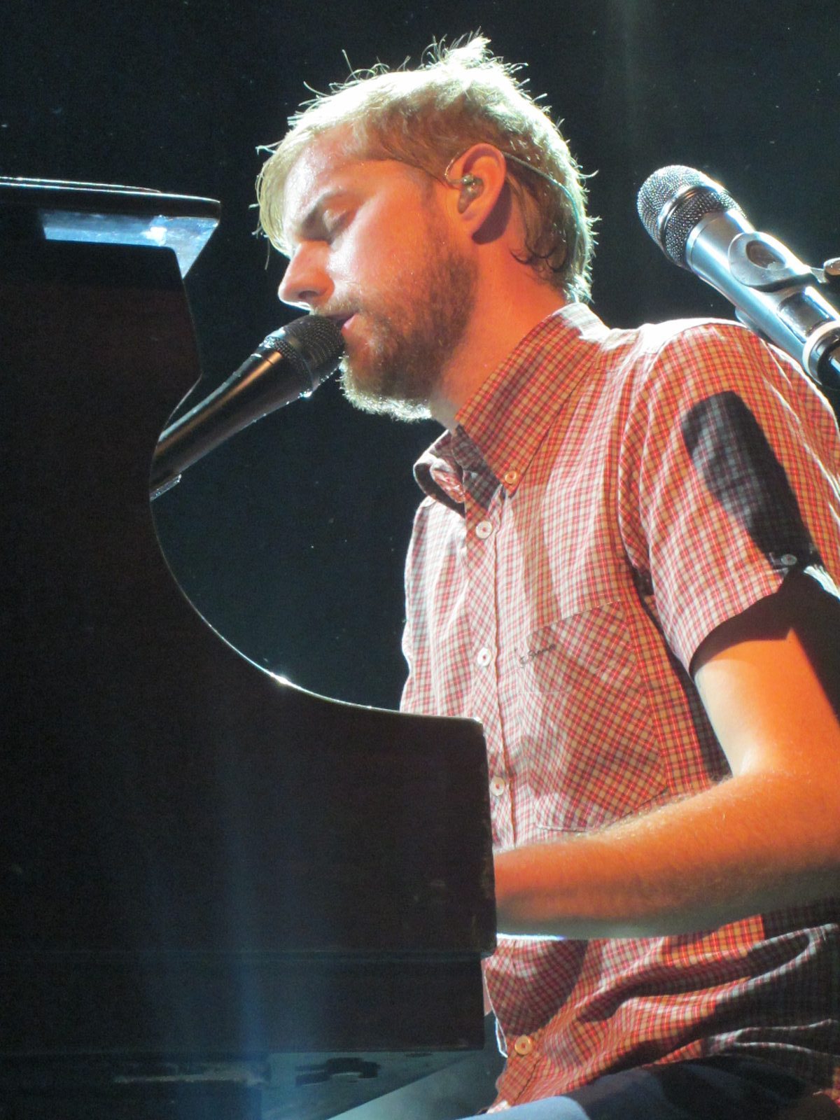 Andrew McMahon performing live - Andrew McMahon tickets