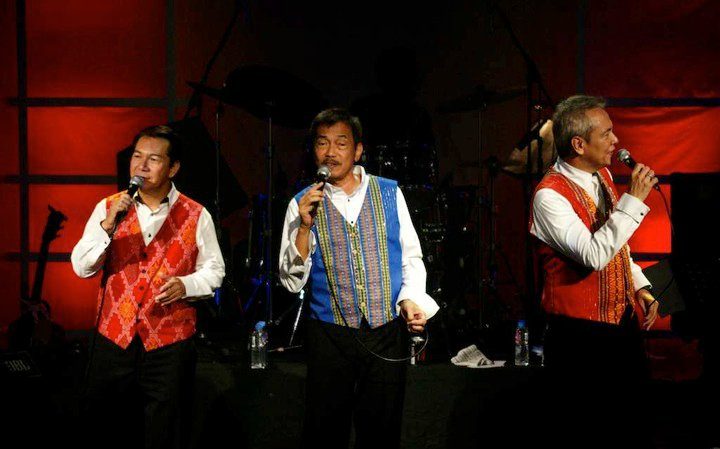 APO Hiking Society performing live - APO Hiking Society tickets