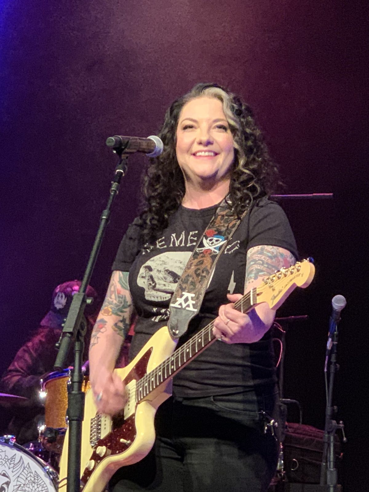 Ashley McBryde performing live - Ashley McBryde tickets
