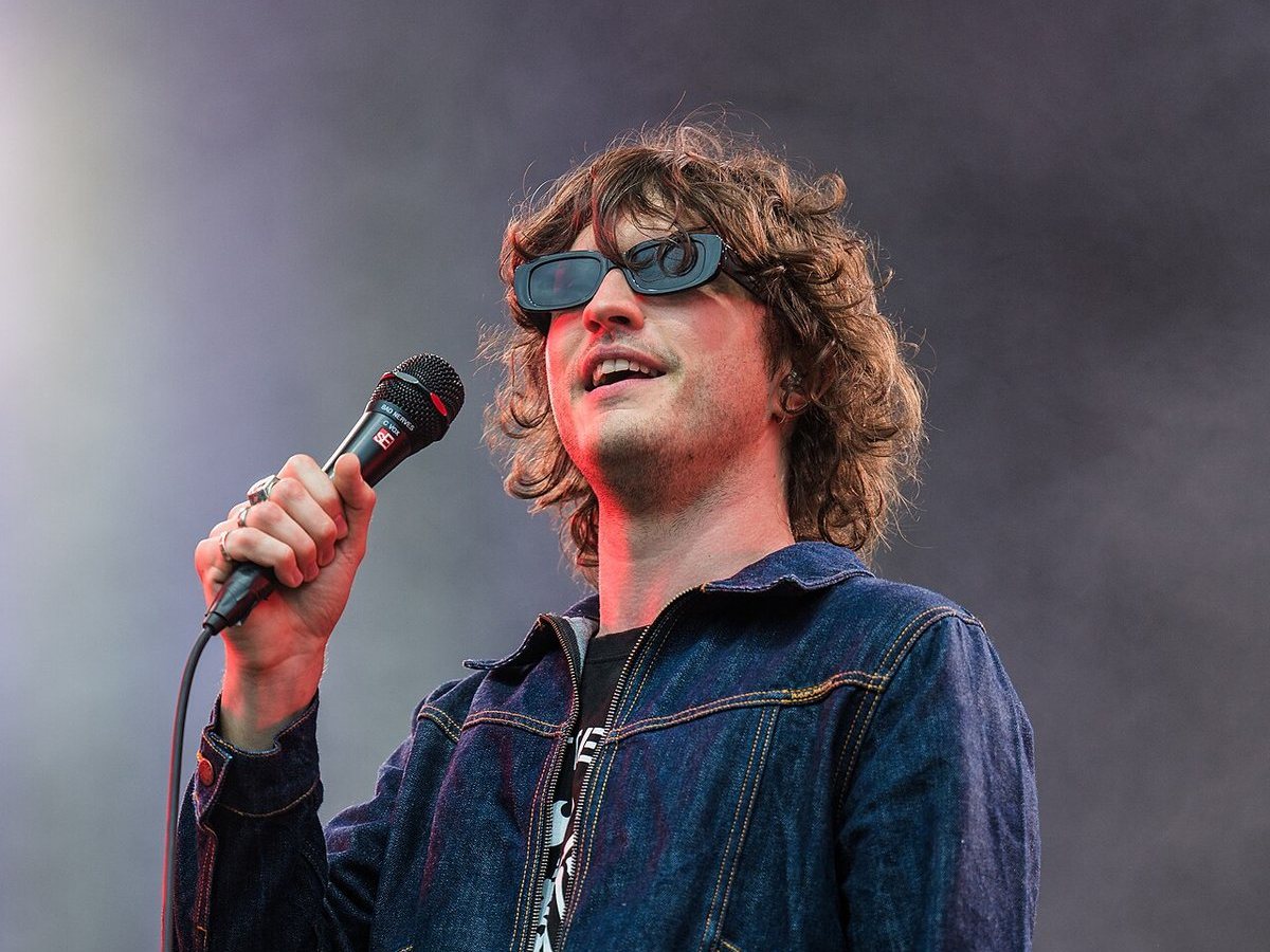Buy Bad Nerves tickets on StubOrder Bad Nerves singer performing at the Måkeskrik festival, Kristiansand, Norway, 2026