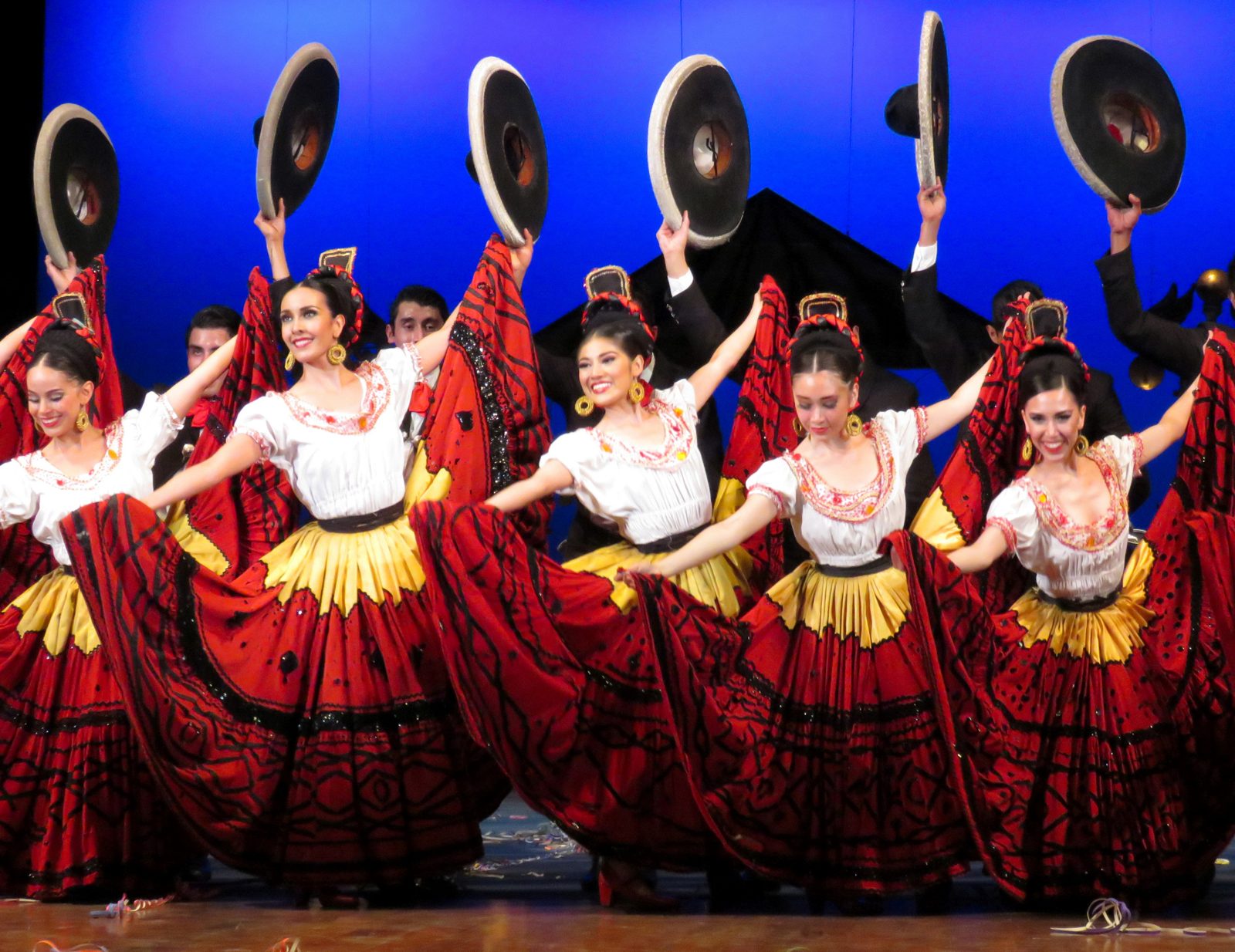 Ballet Folklorico de Mexico de Amalia Hernandez performing live - Ballet Folklorico de Mexico de Amalia Hernandez tickets