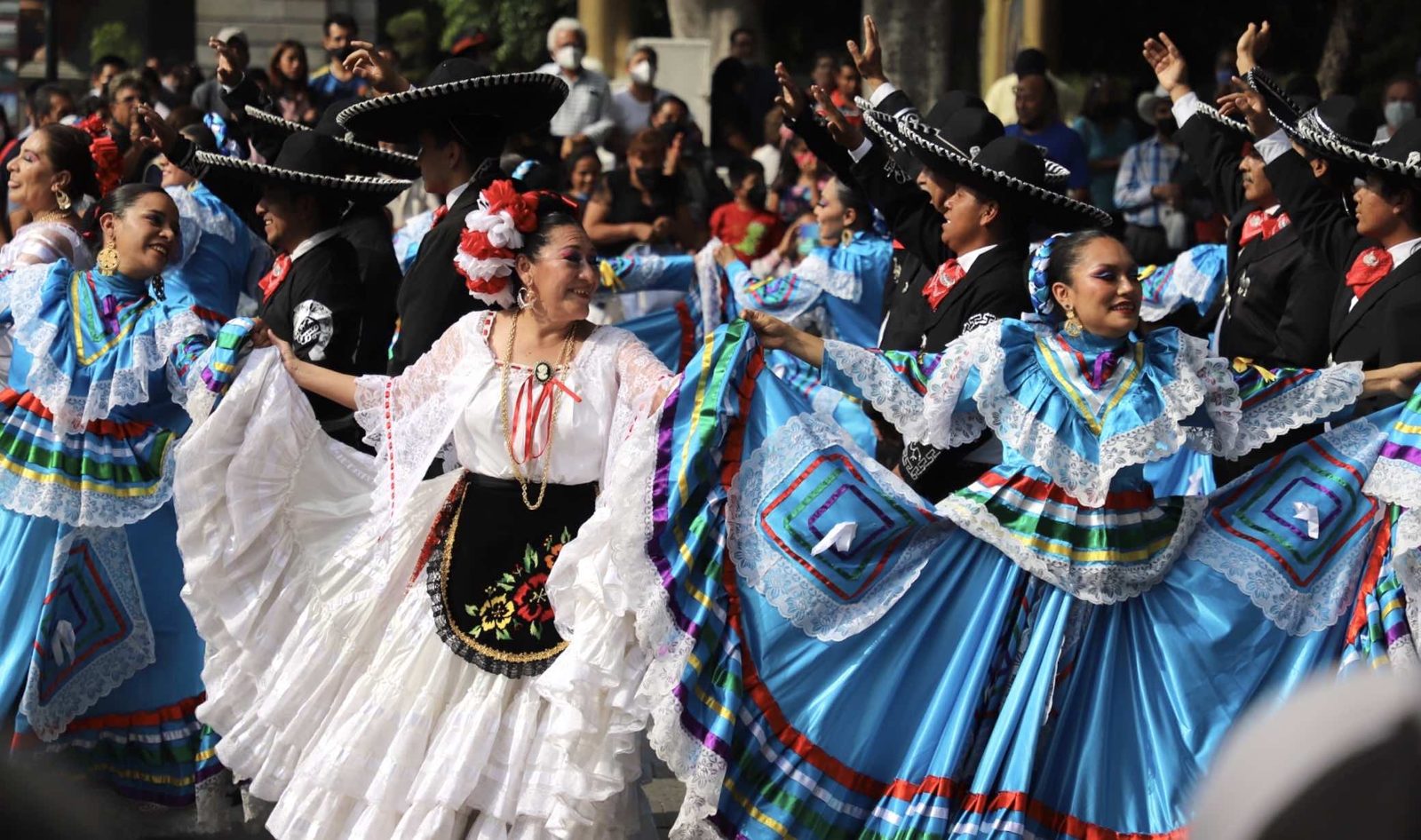 Ballet Folklorico performing live - Ballet Folklorico tickets