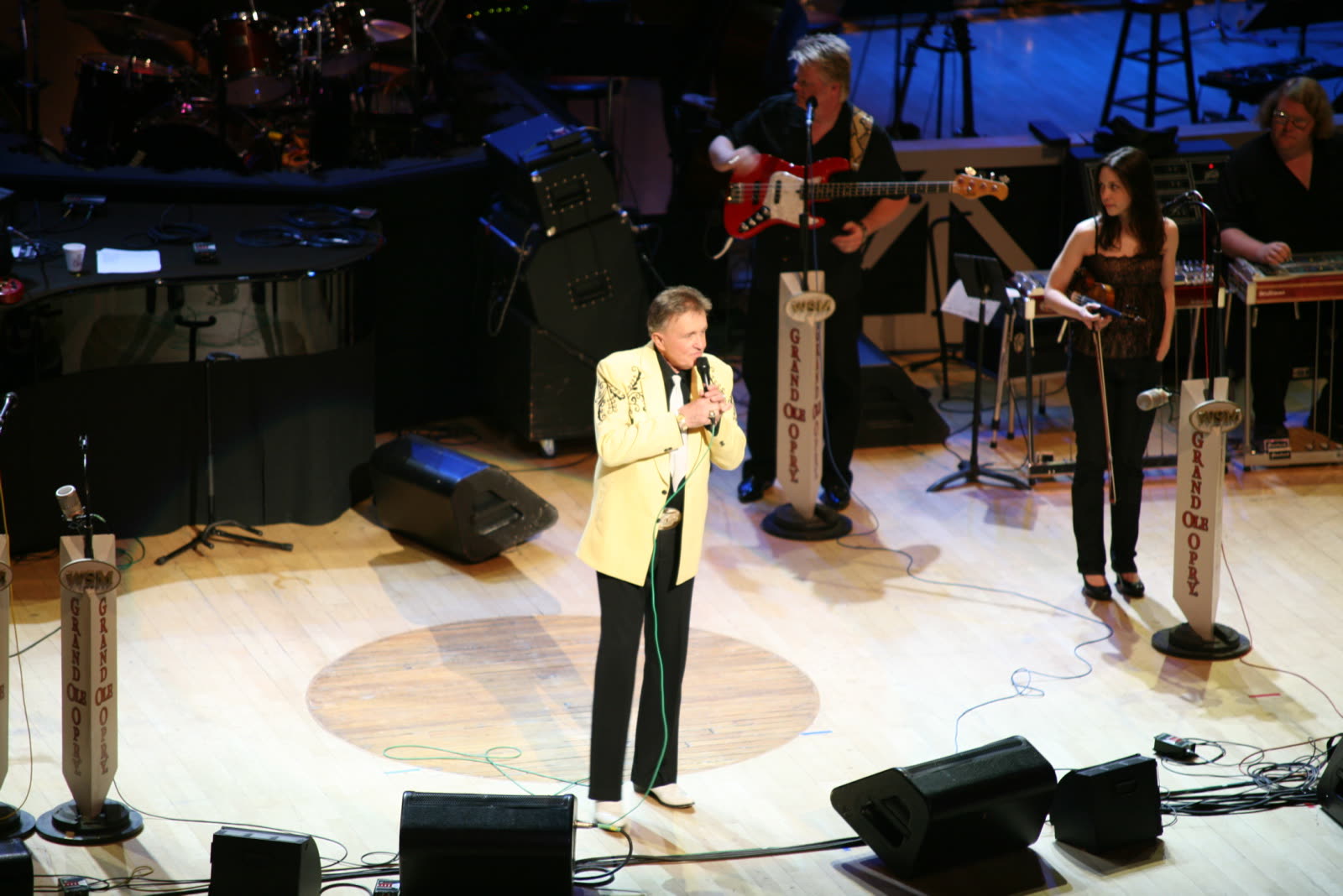 Bill Anderson singing on the Grand Ole Opry stage - Bill Anderson tickets