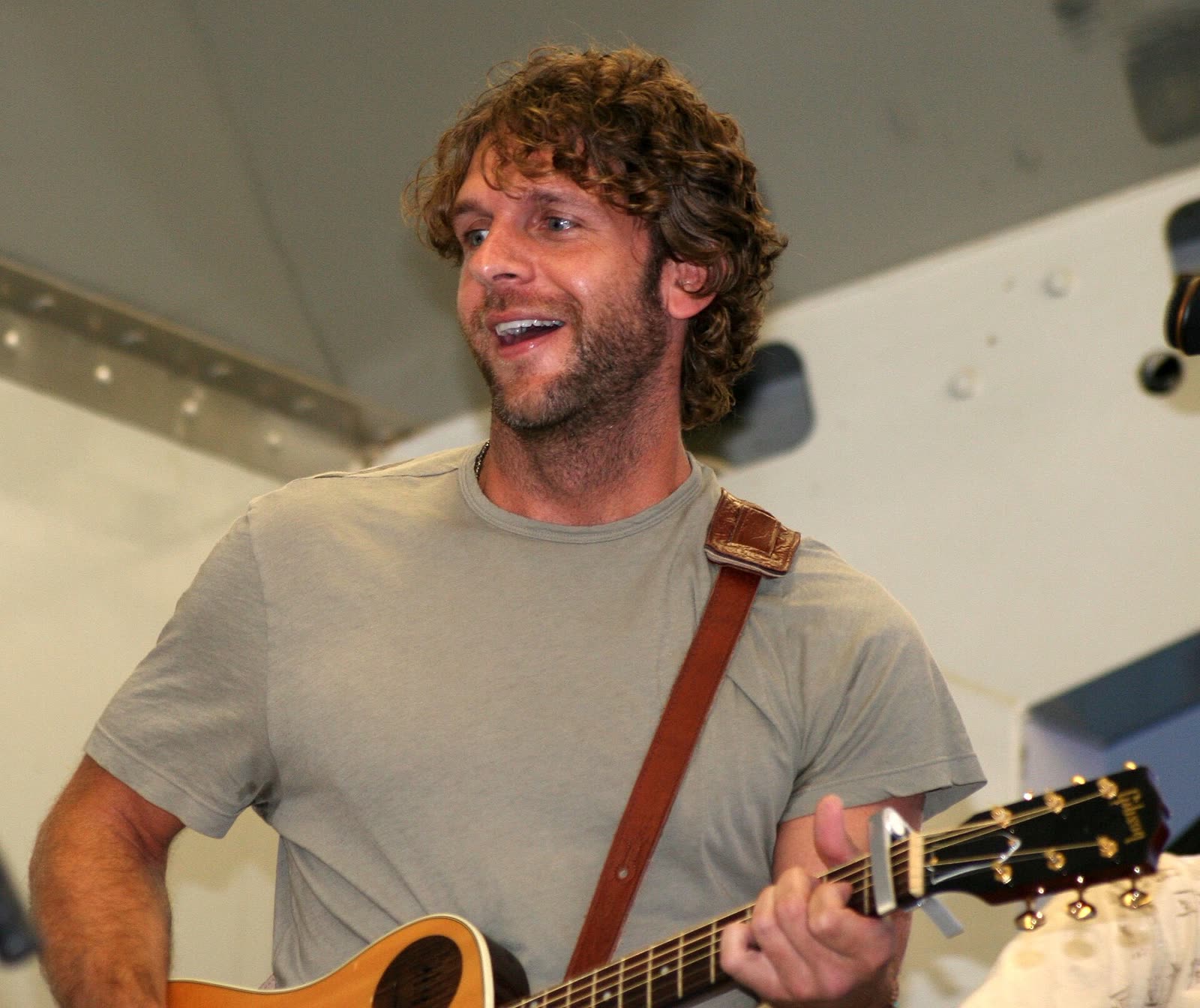 Billy Currington performing live in concert, 2008 - Billy Currington tickets