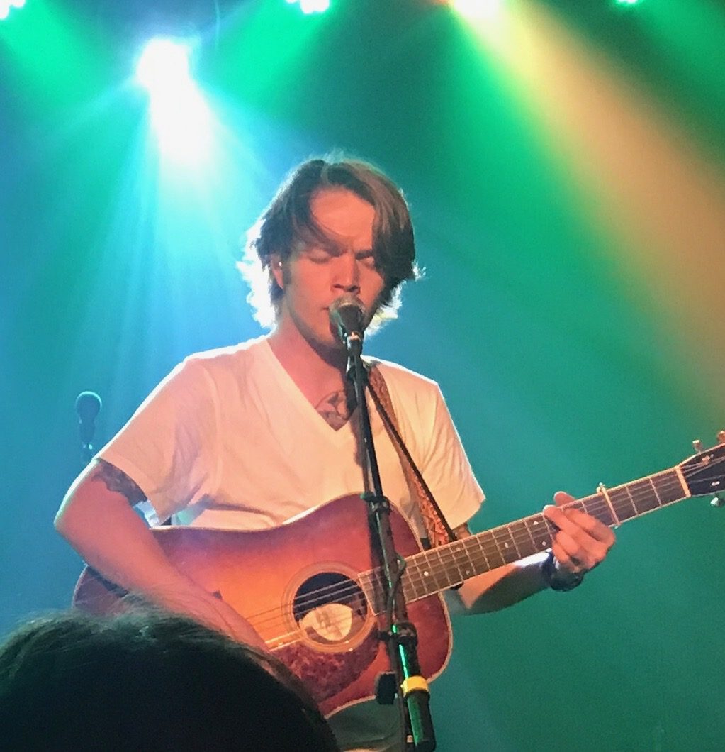 Billy Strings performing live - Billy Strings tickets