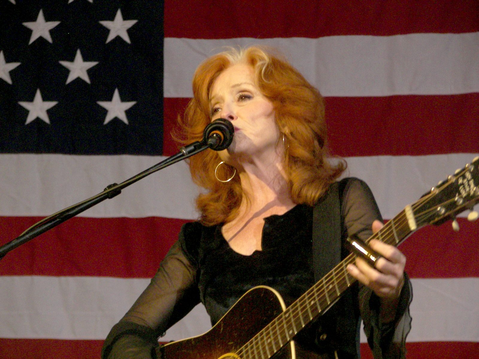 Bonnie Raitt performing live - Bonnie Raitt tickets