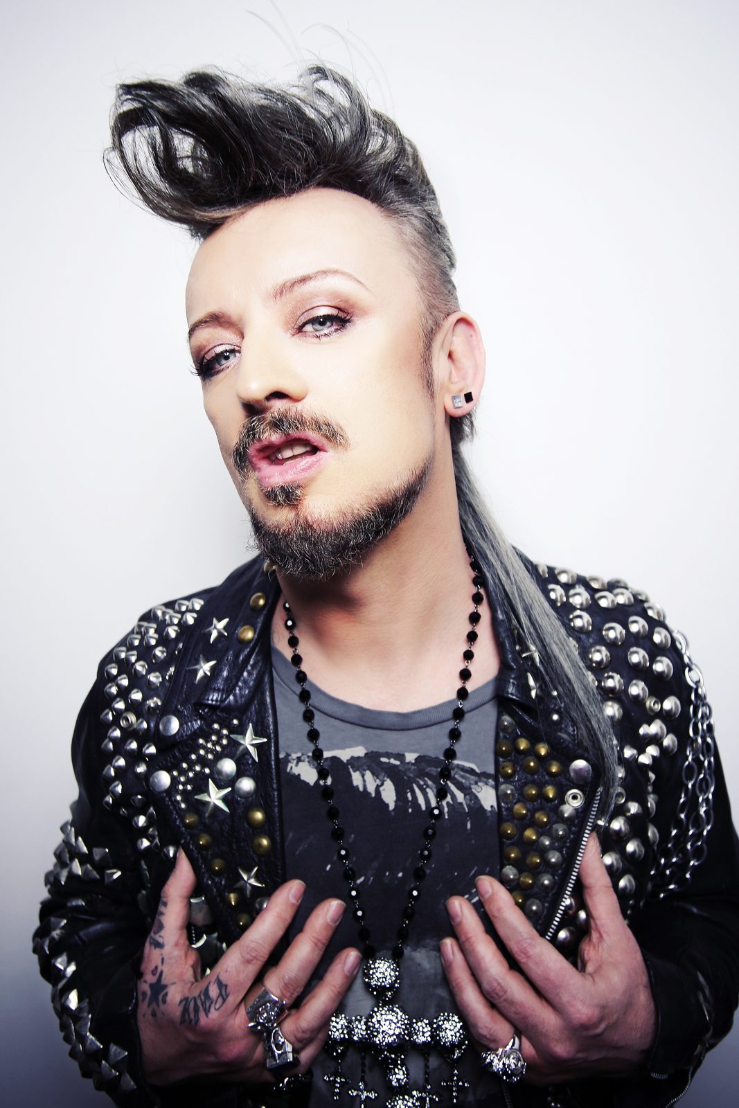 Boy George performing live - Boy George tickets
