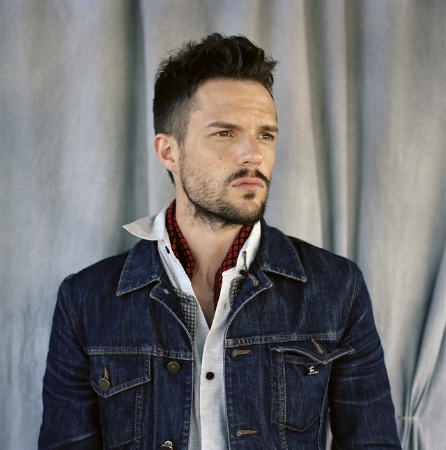 Brandon Flowers performing live - Brandon Flowers tickets