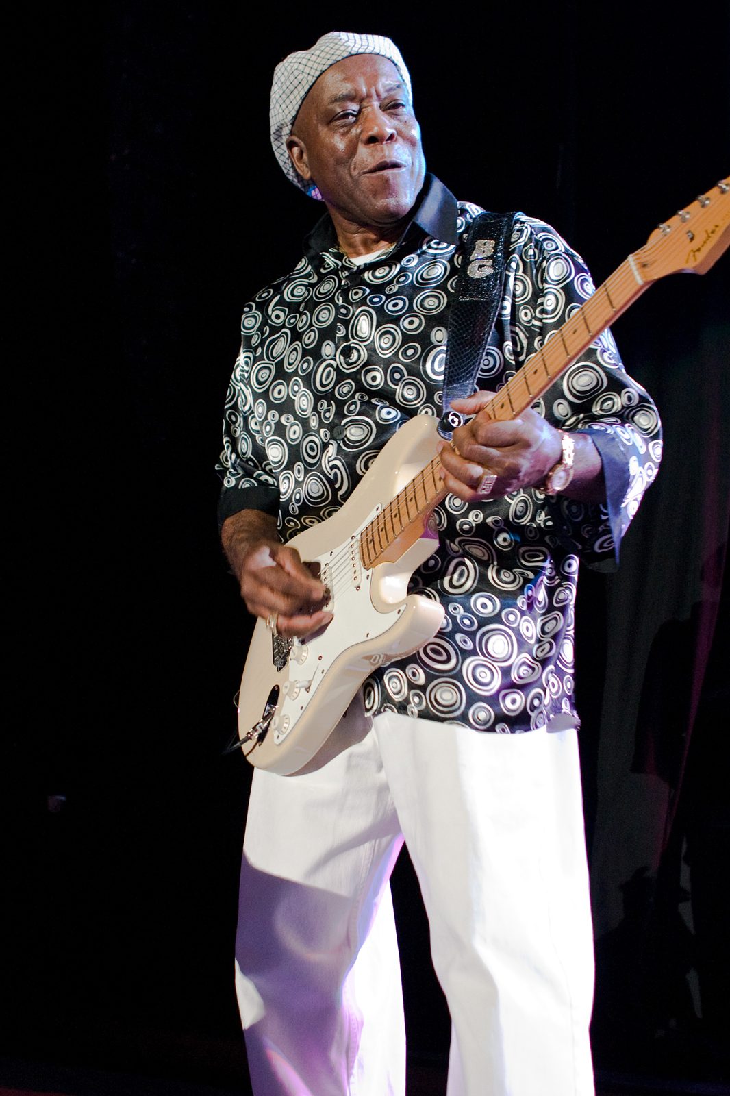 Buddy Guy performing live - Buddy Guy tickets