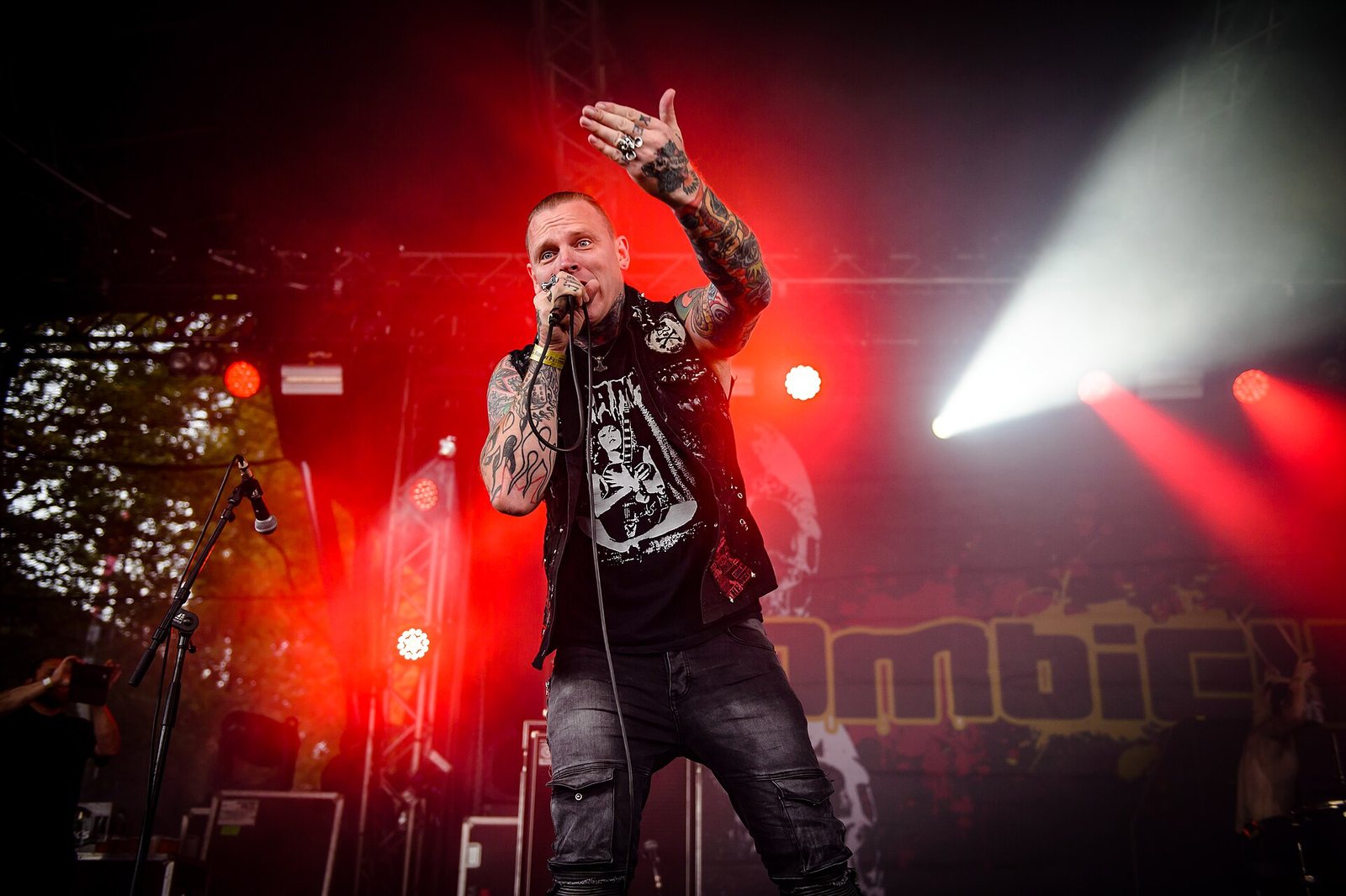 Combichrist singer Andy LaPlegua performing at Amphi Festival, Tanzbrunnen, Cologne, 2017