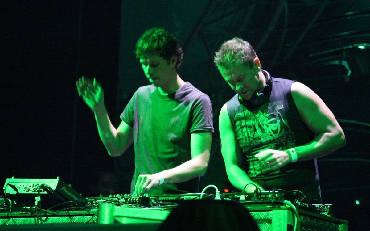Cosmic Gate performing at a Godskitchen party in Melbourne, Australia, 2006