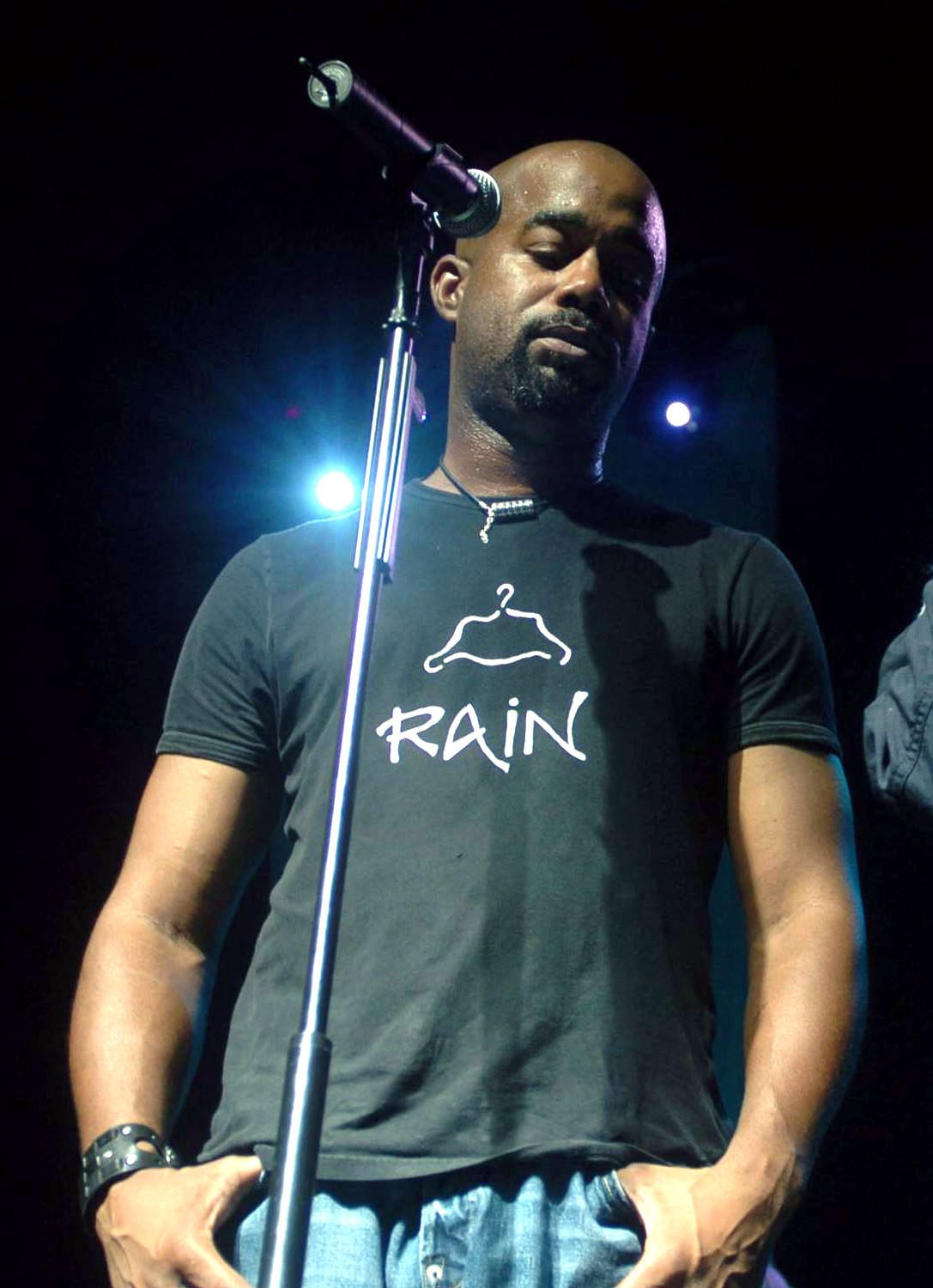 Darius Rucker performing live - Darius Rucker tickets
