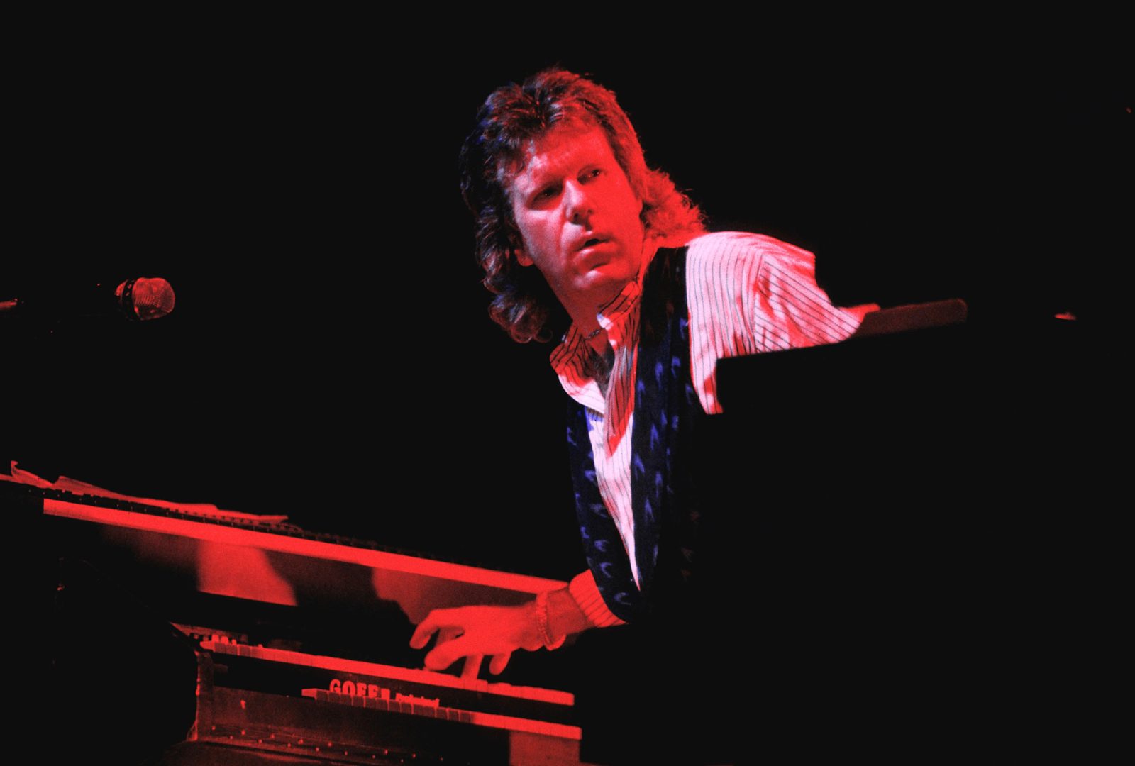 Emerson Lake performing live - Emerson Lake tickets