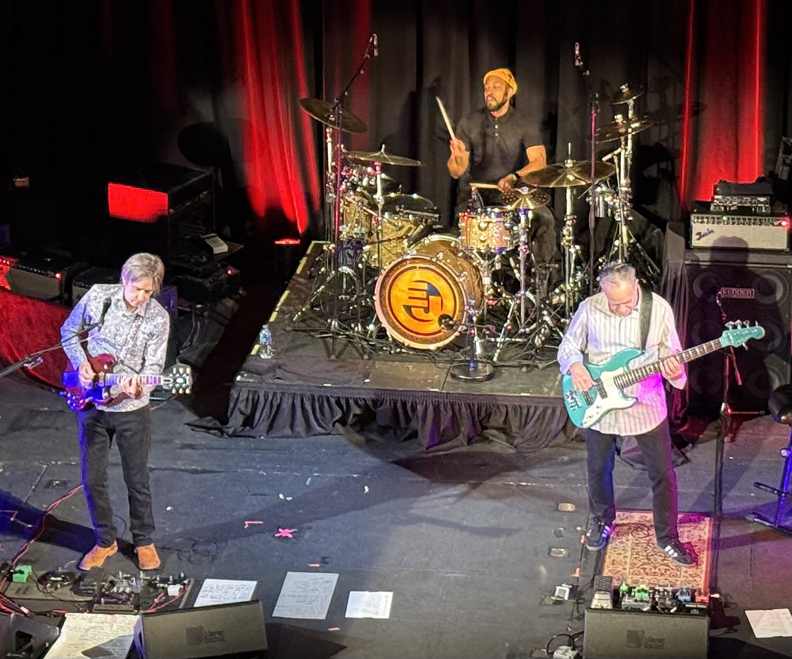 Eric Johnson (left) performing with his trio at the Colonial Theatre, Phoenixville, Pennsylvania, 2025