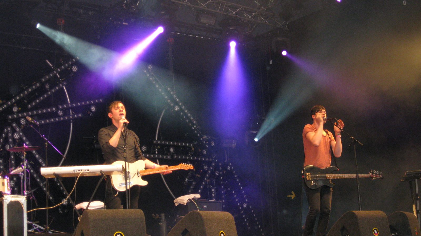 Everything Everything performing live - Everything Everything tickets