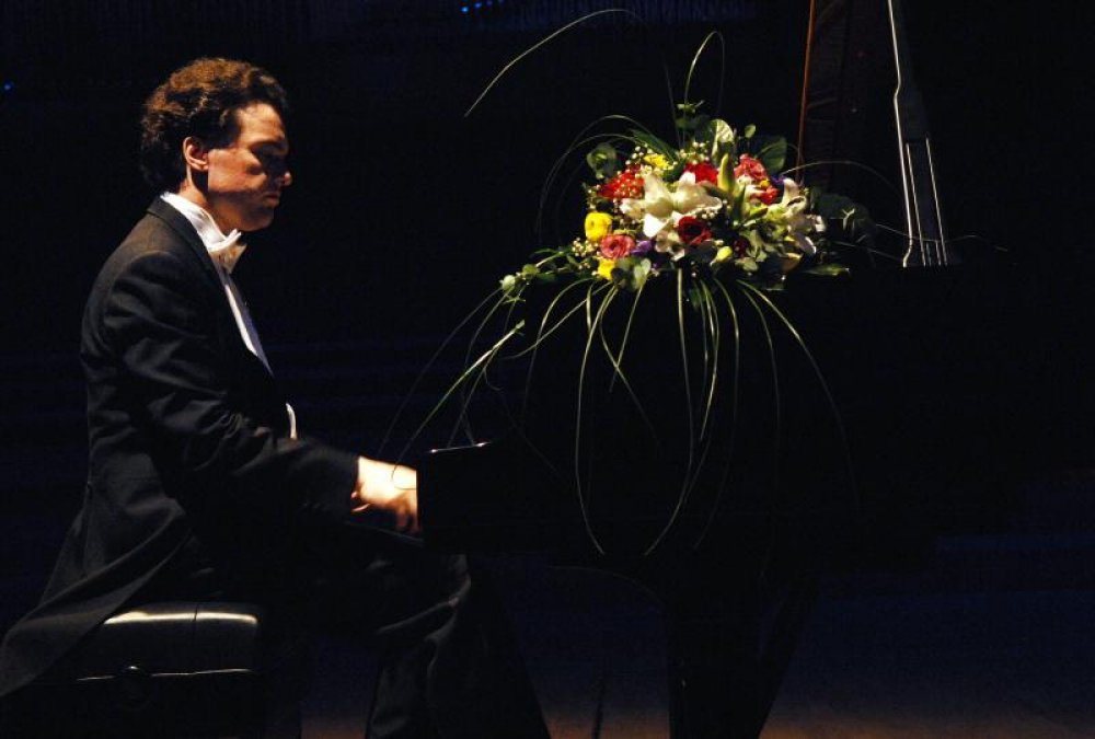 Evgeny Kissin performing at the Vatroslav Lisinski Concert Hall, Zagreb, 2010