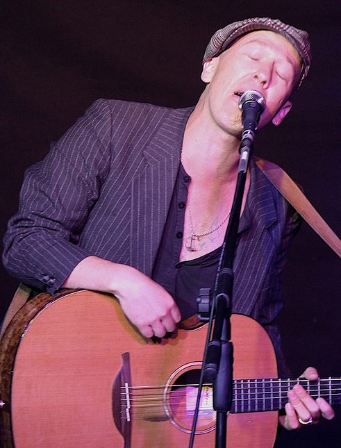 Foy Vance performing live - Foy Vance tickets