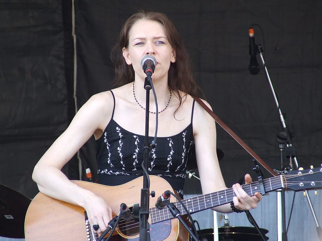 Gillian Welch performing live - Gillian Welch tickets