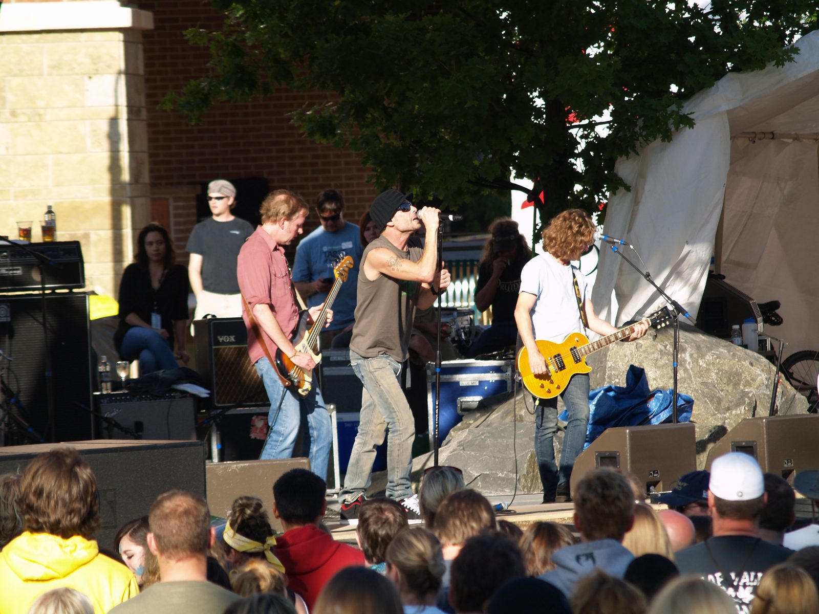 Gin Blossoms performing live - Gin Blossoms tickets