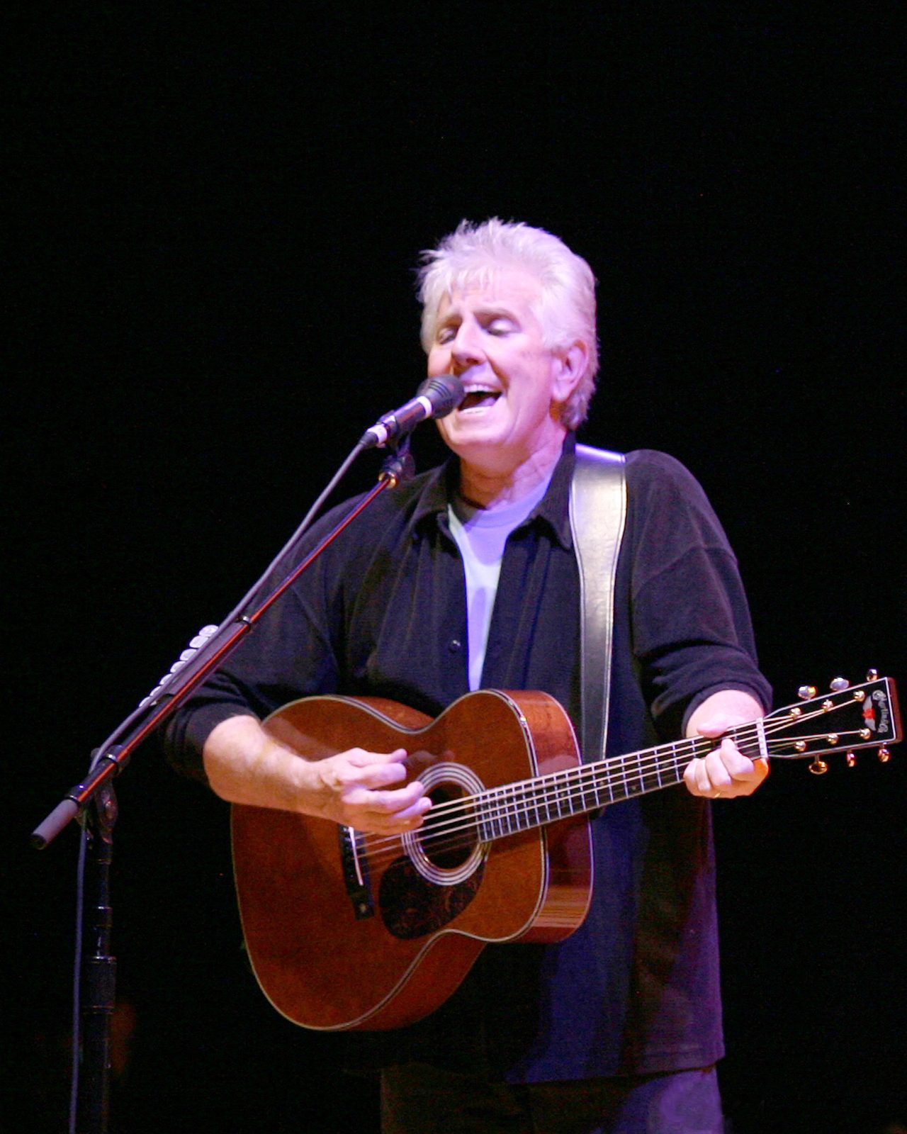 Graham Nash performing live - Graham Nash tickets
