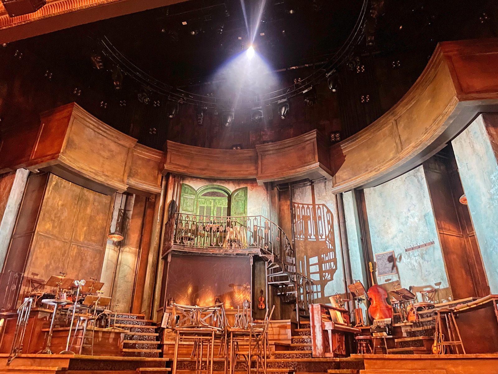 Hadestown performing live - Hadestown tickets