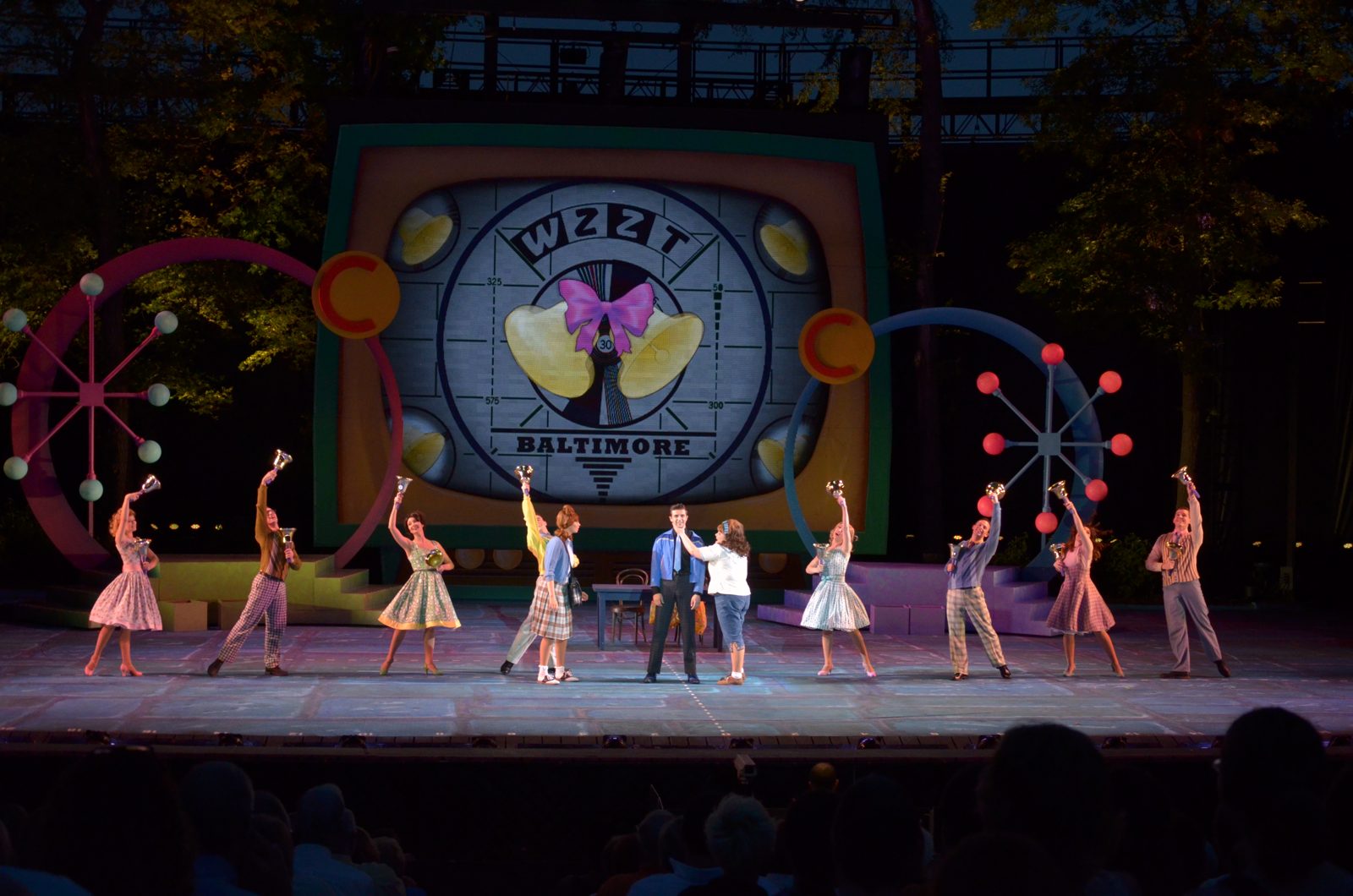 Hairspray performing live - Hairspray tickets