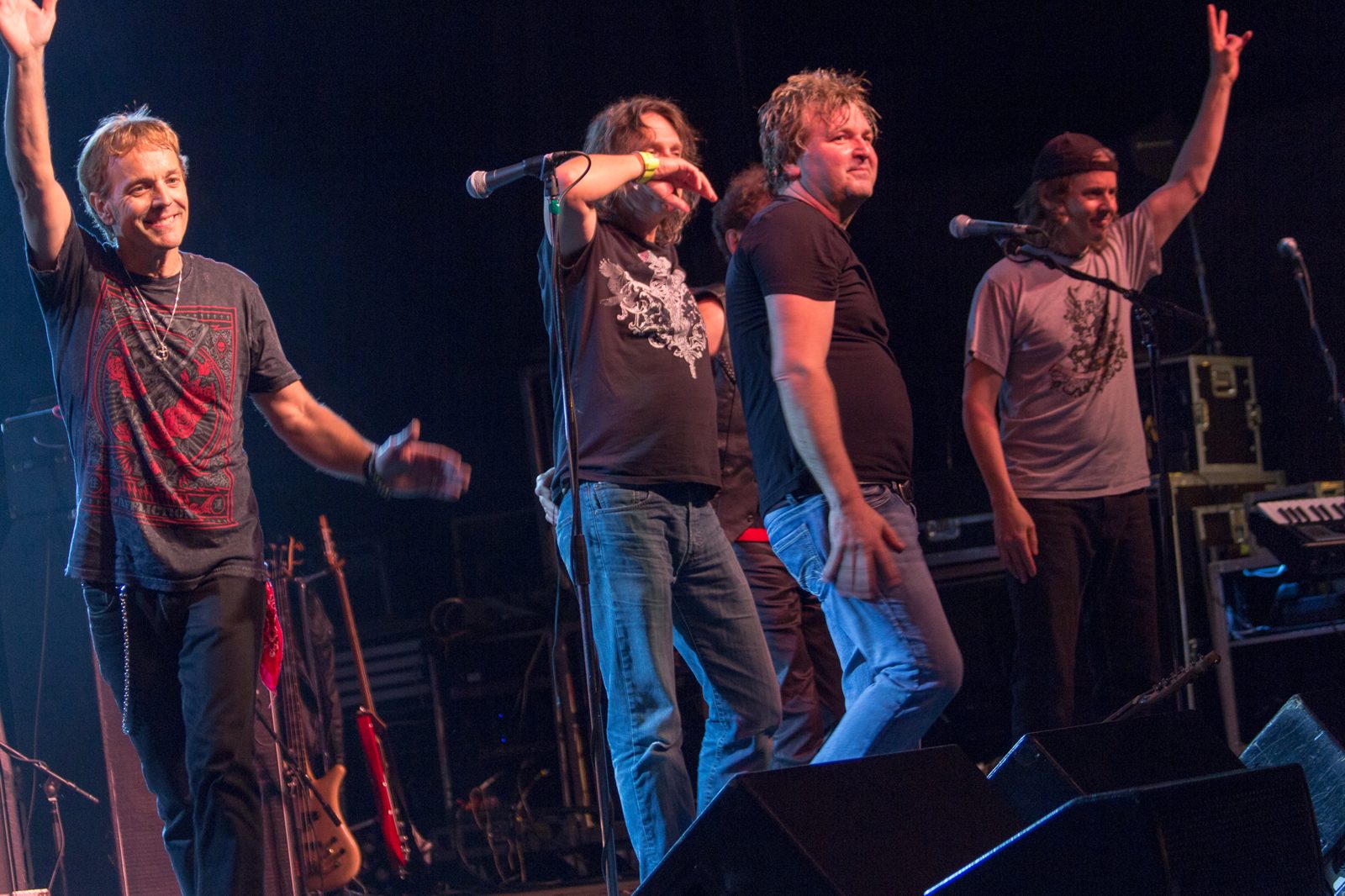 Honeymoon Suite performing live - Honeymoon Suite tickets