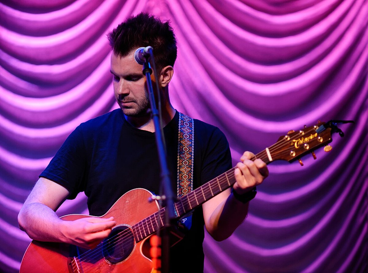 Buy Howie Day tickets on StubOrder Howie Day performing live at Saint Rocke in Hermosa Beach, California, 2016