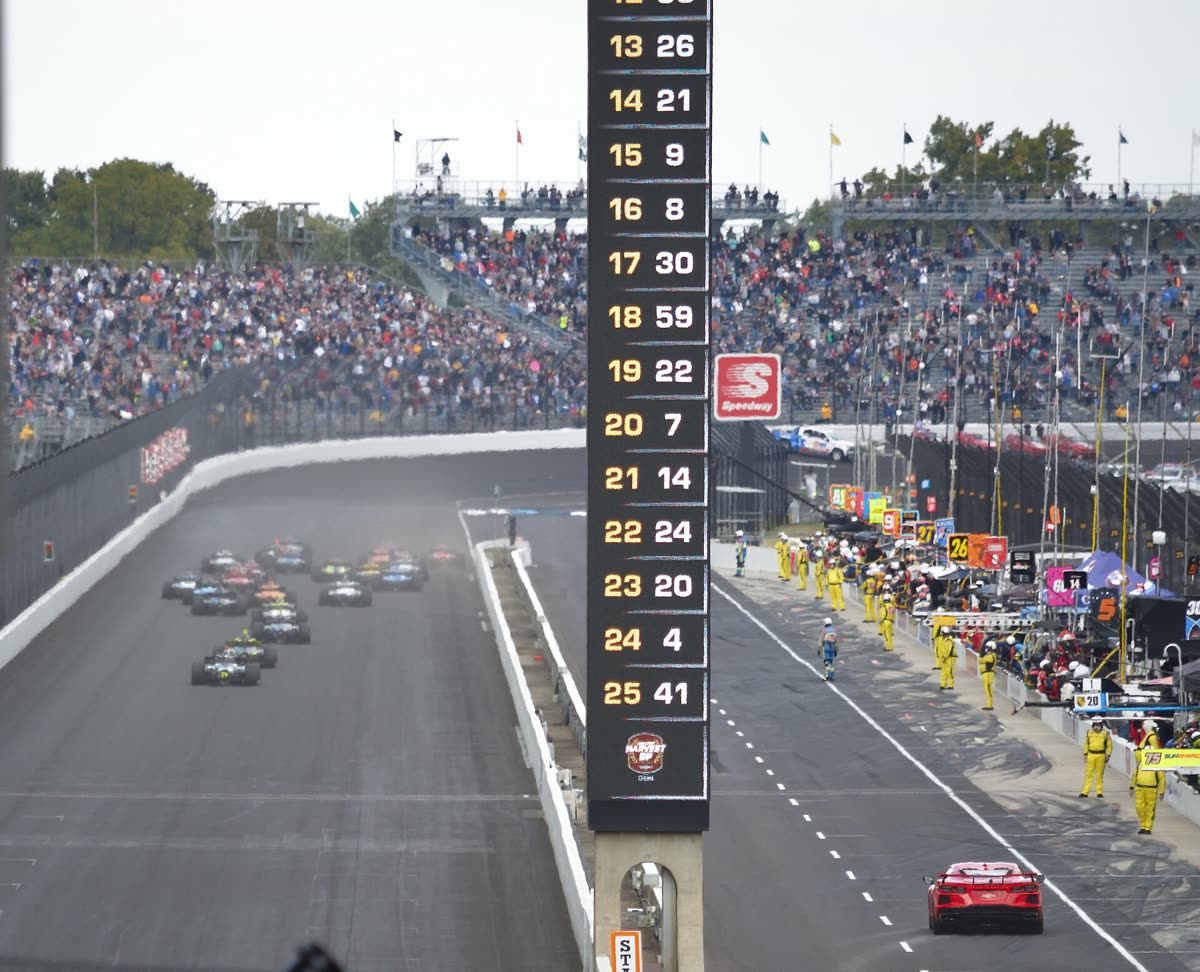 Buy IndyCar Series tickets on StubOrder IndyCar Harvest GP race start at Indianapolis Motor Speedway, 2020