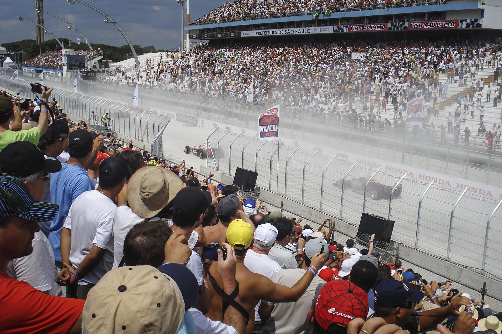 IndyCar Series race start at the 2010 Sao Paulo Indy 300 - Indycar Series tickets