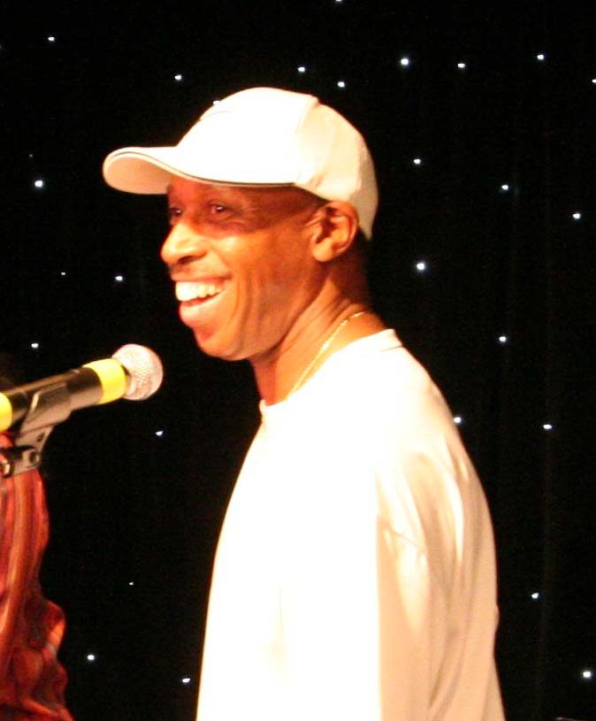 Jeffrey Osborne performing live - Jeffrey Osborne tickets