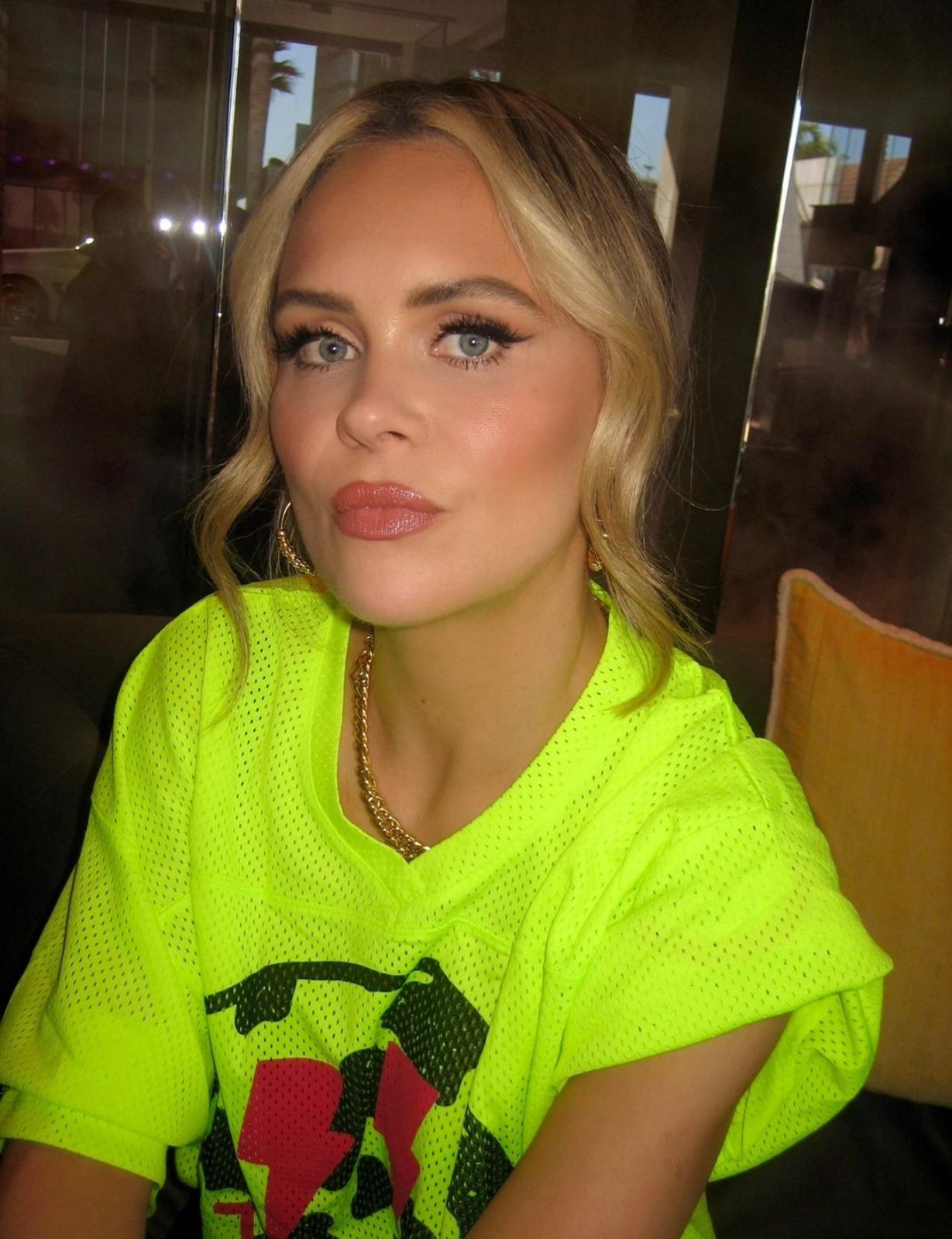 Joanne McNally performing live - Joanne McNally tickets