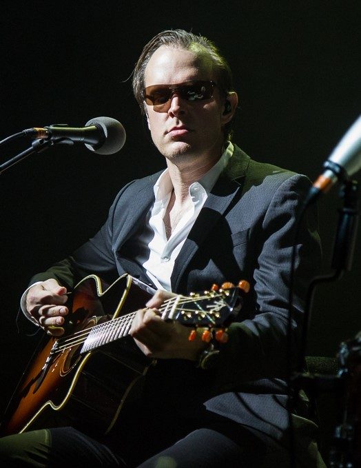 Joe Bonamassa performing live - Joe Bonamassa tickets