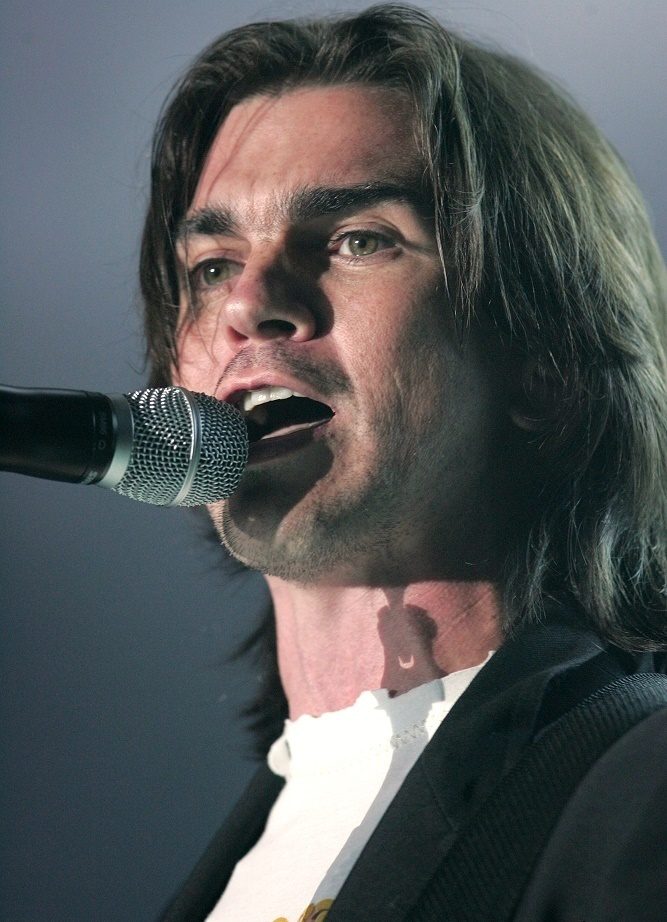 Juanes performing live - Juanes tickets
