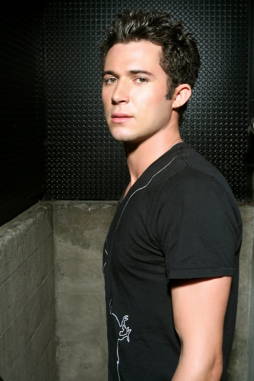 Justin Willman performing live - Justin Willman tickets