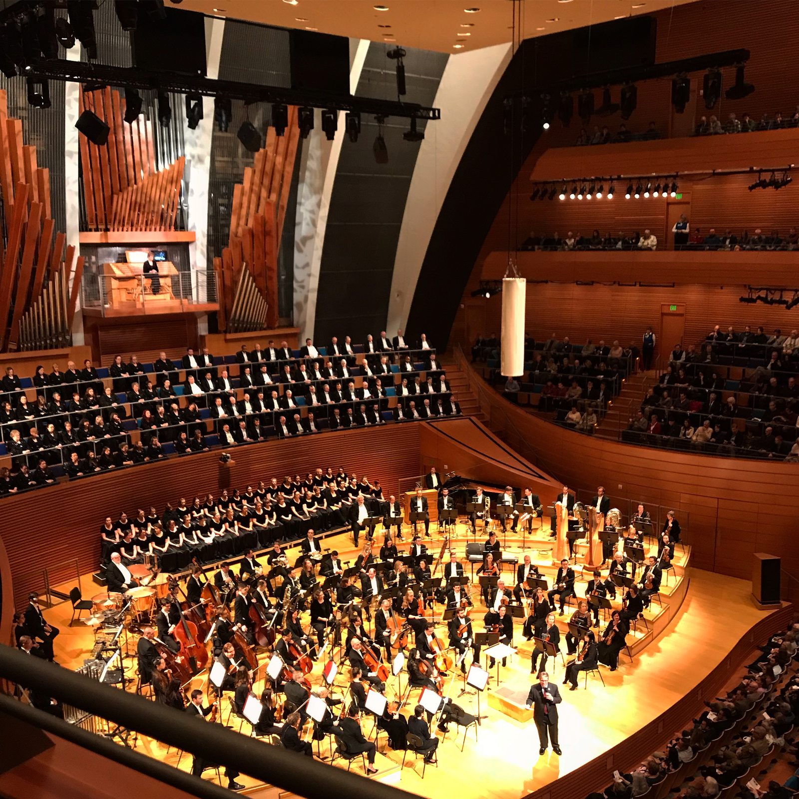 Kansas City Symphony performing live - Kansas City Symphony tickets