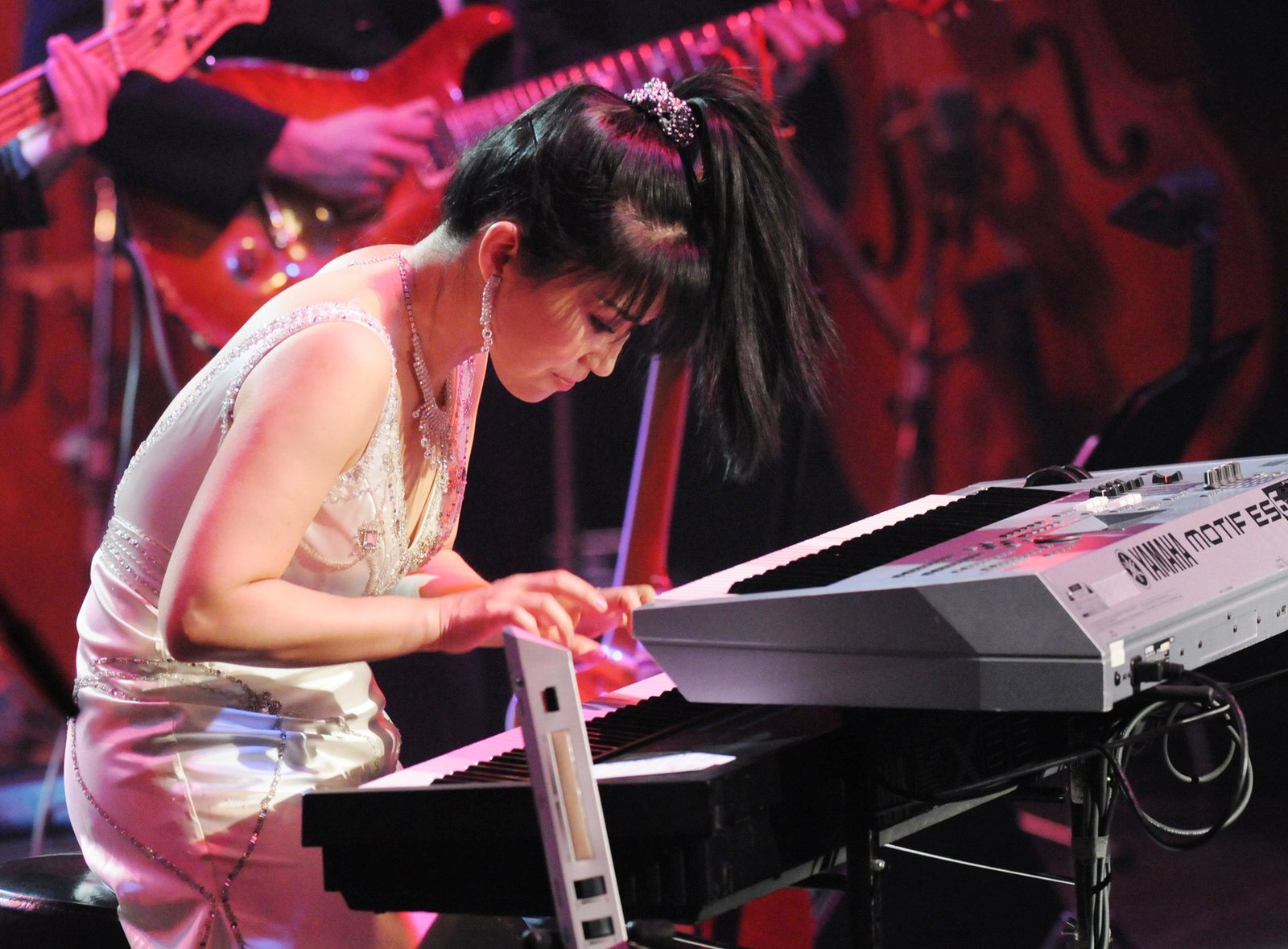 Keiko Matsui playing keyboards at DAR Constitution Hall, Washington, 2009