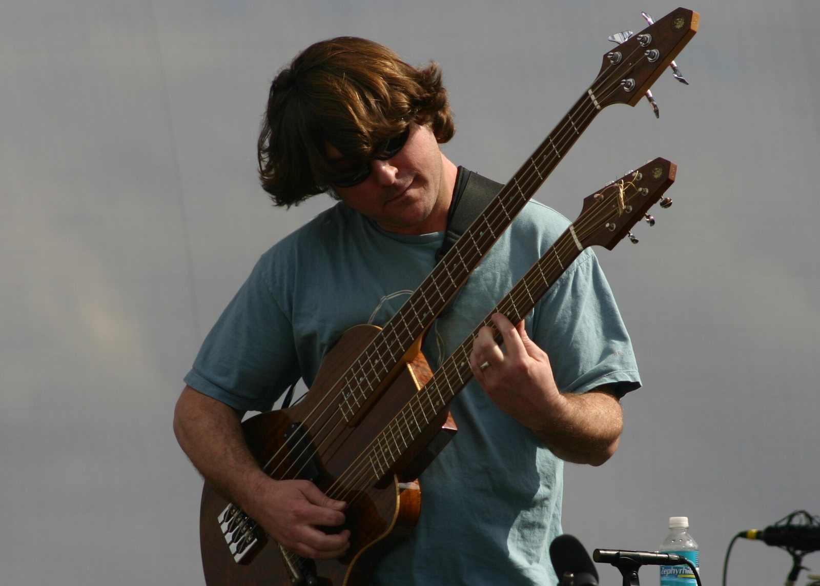 Keller Williams playing a double-neck guitar at the Langerado music festival, 2008