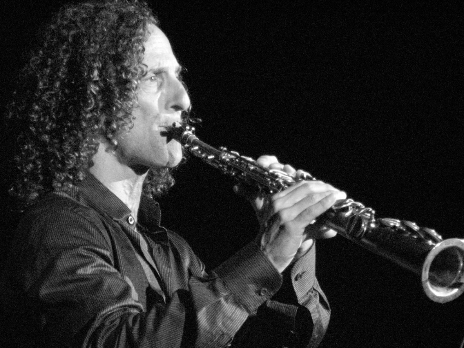 Kenny G performing live - Kenny G tickets