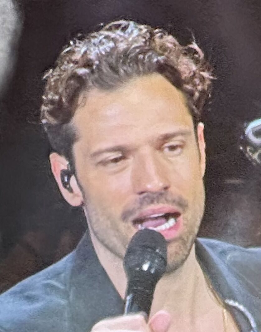 Konstantinos Argiros performing live - Konstantinos Argiros tickets