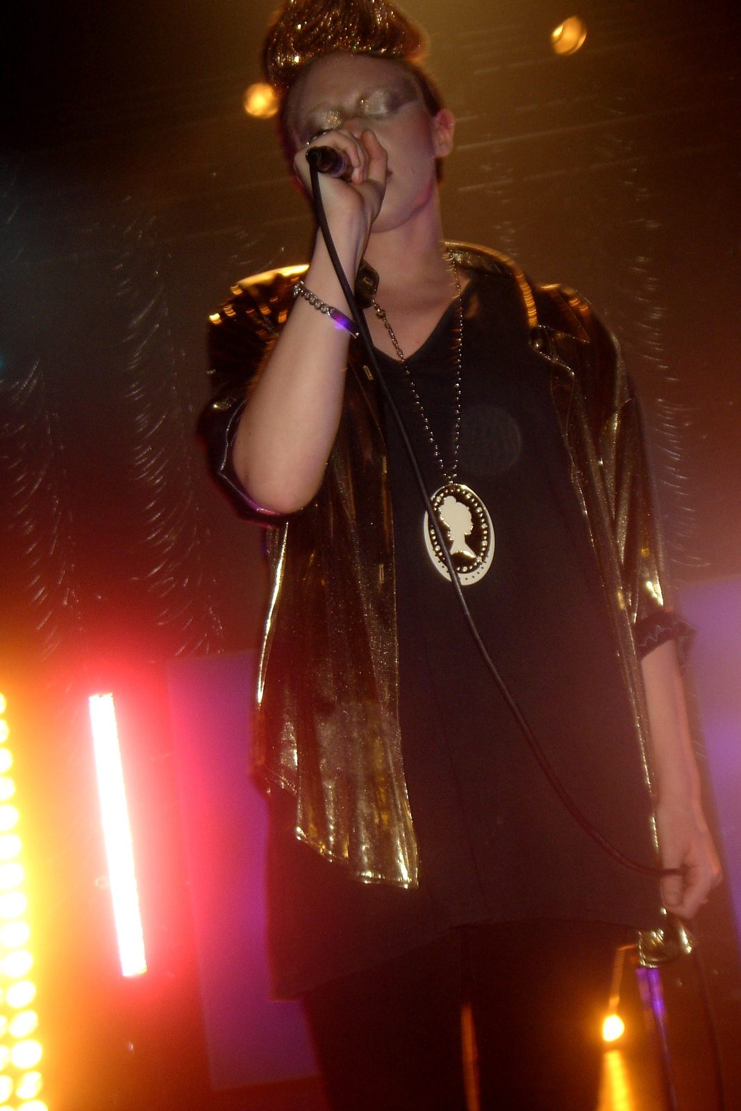 La Roux performing live - La Roux tickets