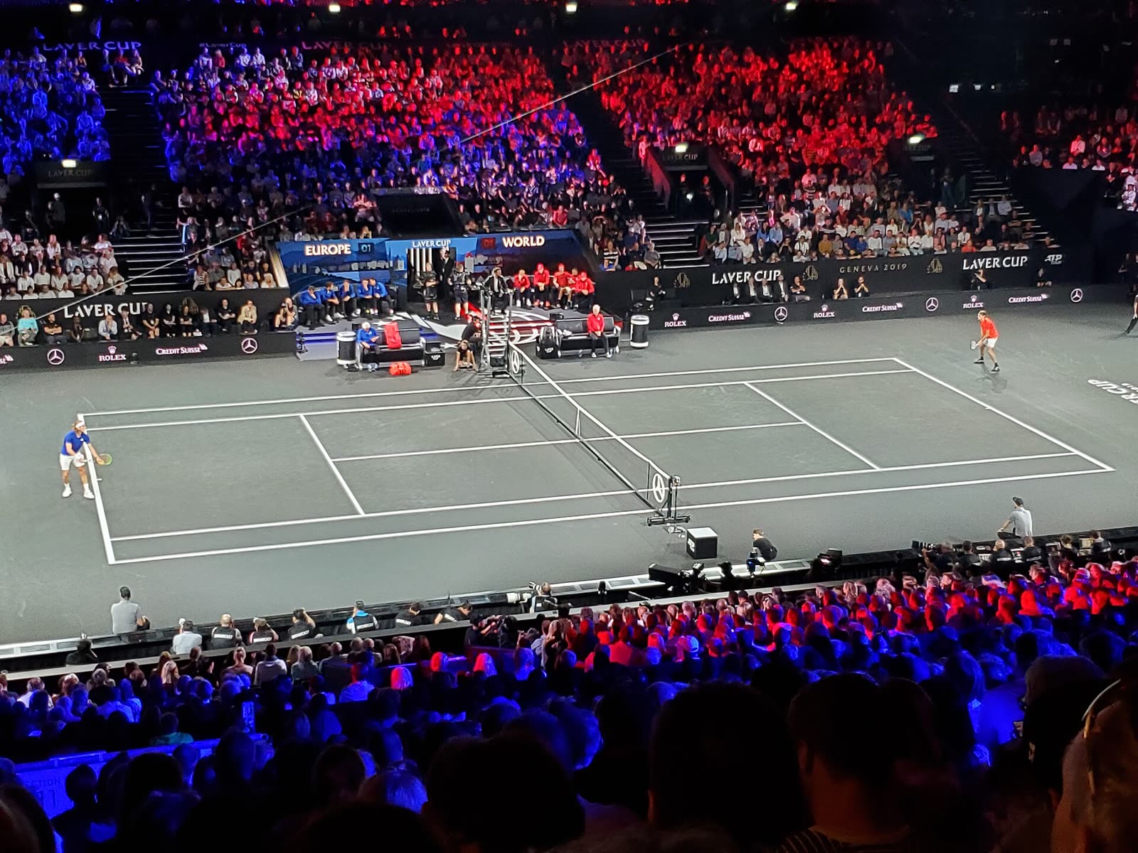 Stefanos Tsitsipas vs Taylor Fritz on the Laver Cup black court - Laver Cup tickets