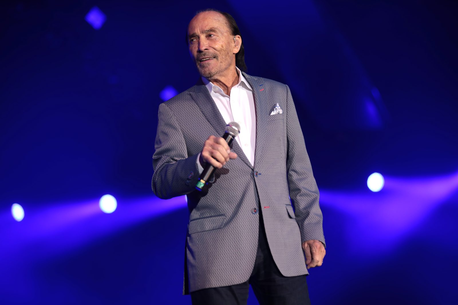 Lee Greenwood performing live - Lee Greenwood tickets