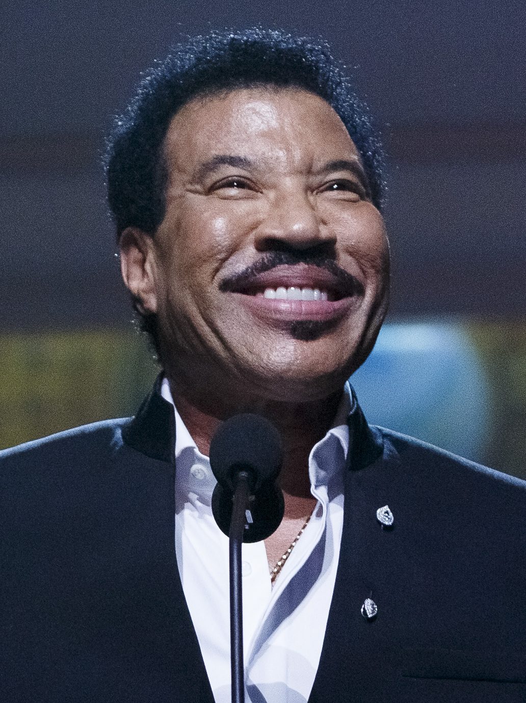 Lionel Richie performing live - Lionel Richie tickets