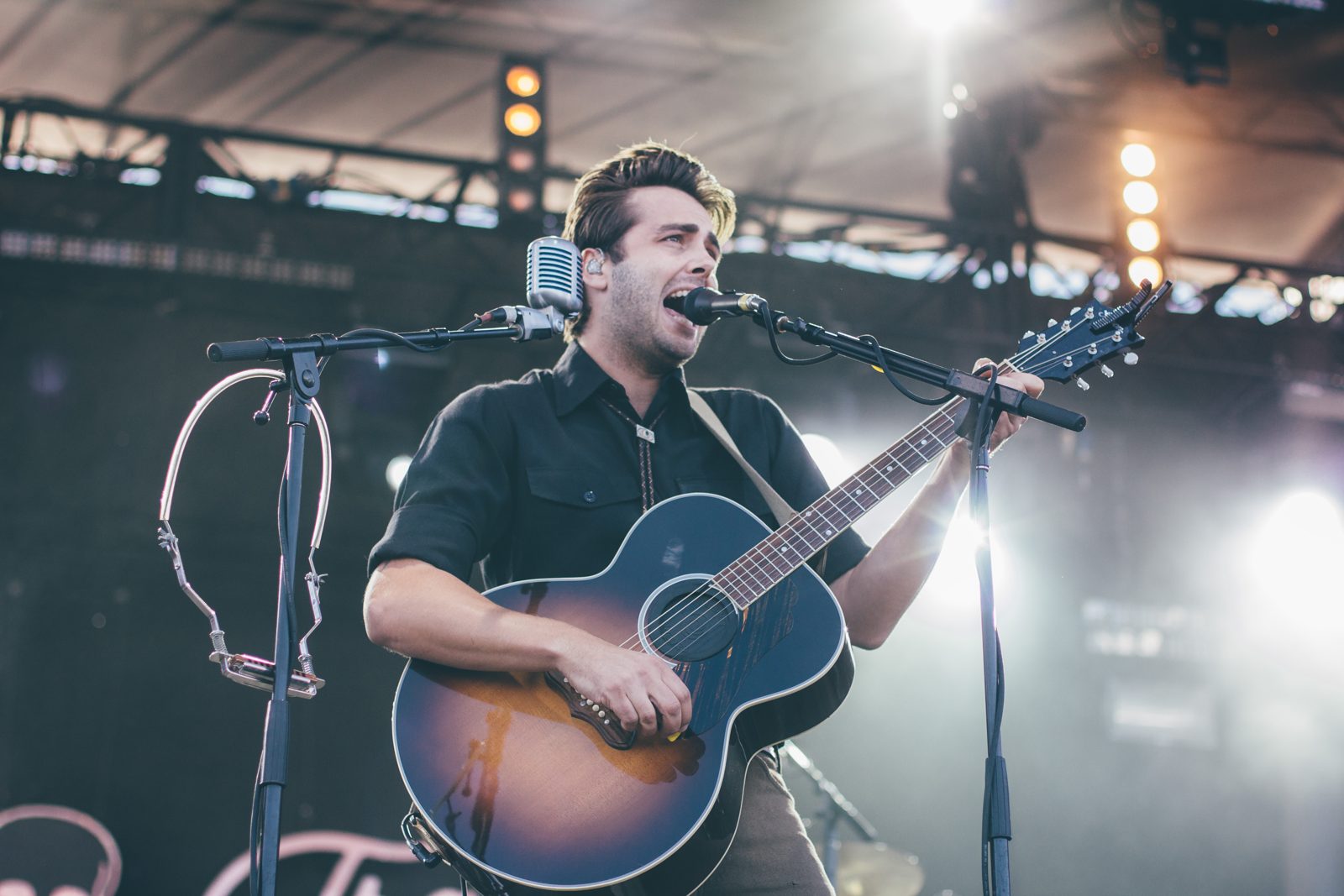 Lord Huron performing live - Lord Huron tickets
