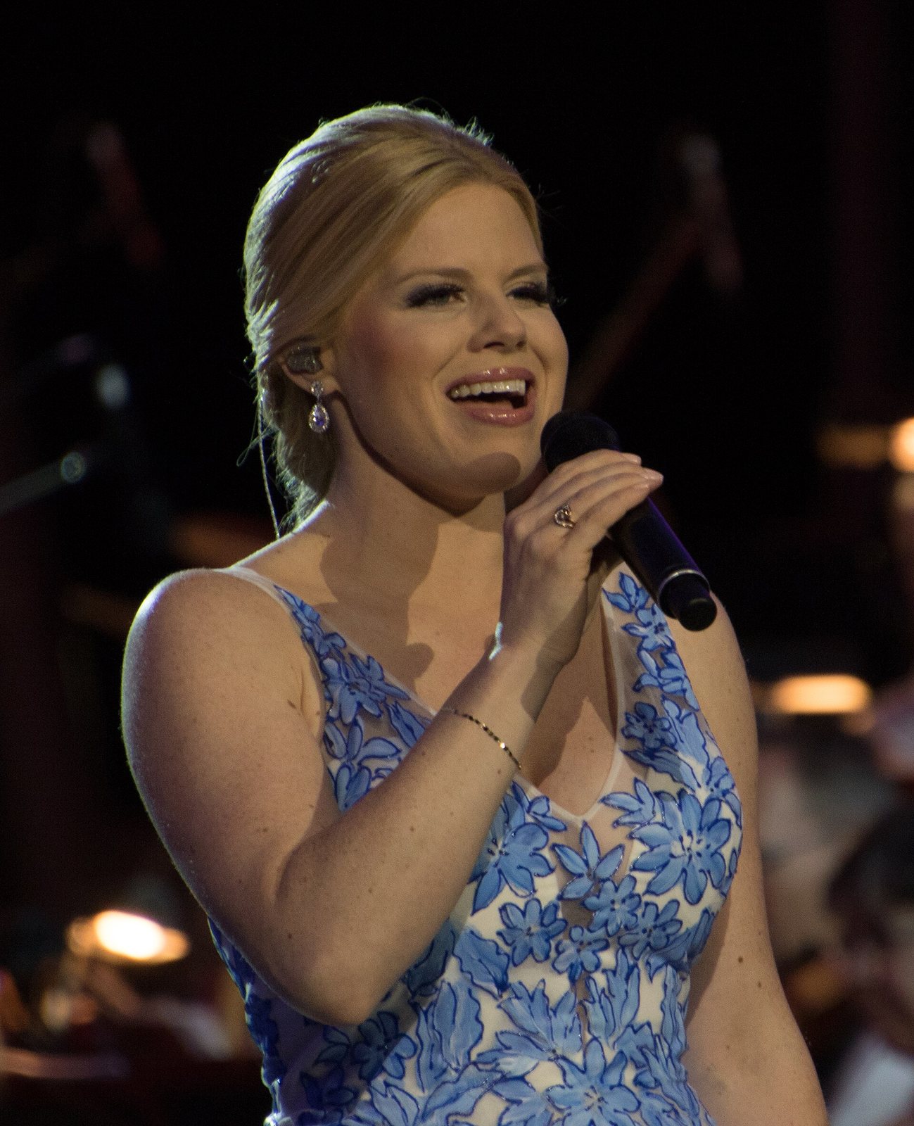 Megan Hilty singing at the 2018 National Memorial Day Concert, Washington
